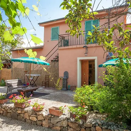 Casa Del Duca - Goelba Apartment